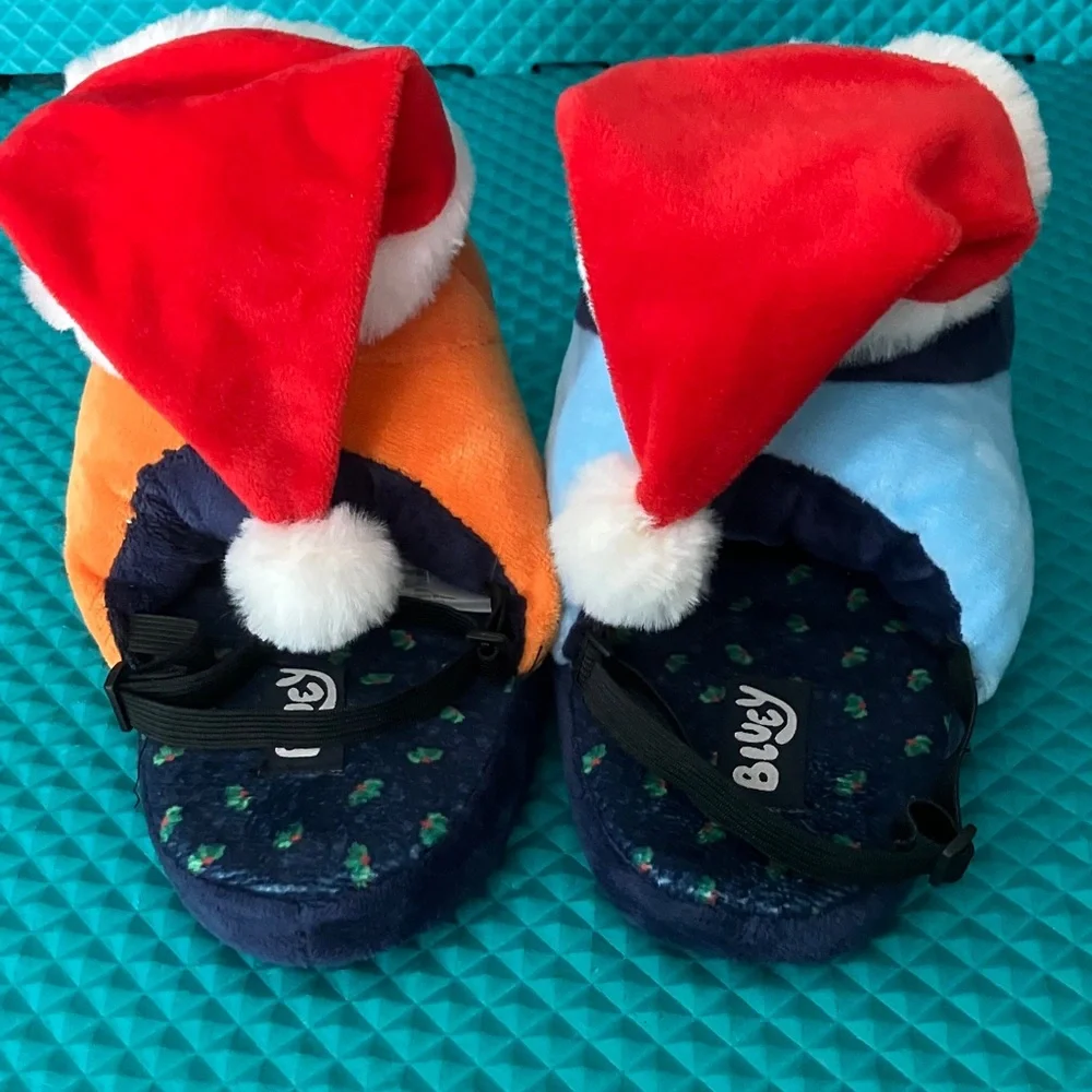 BLUEY Bluey and Bingo 3D Holiday Plush Slipper / Little Kid | 13 - 1